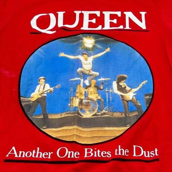 Queen Band T Shirt Official Merch Another One Bites the Dust Men Red Small - Picture 2 of 6